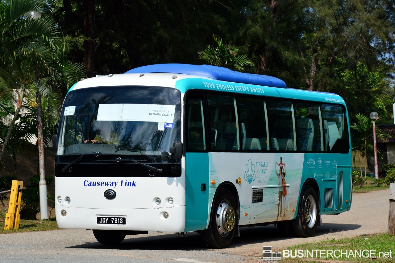 Yutong ZK6800HNGAA (JQY7813 - Desaru Coast Shuttle Bus Service)
